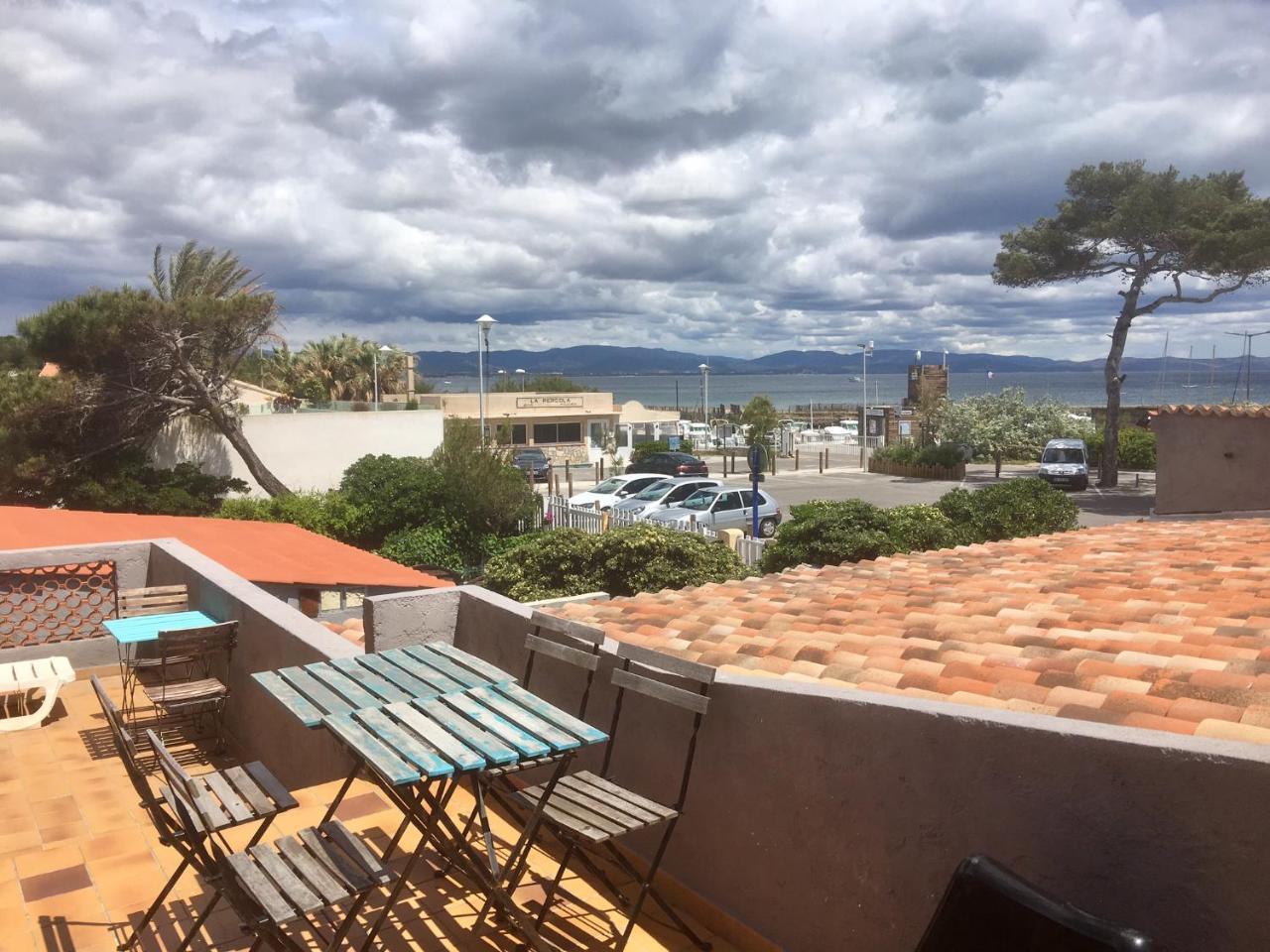 Hotel La Bastide Hyères Zewnętrze zdjęcie