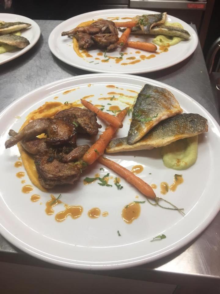 Hotel La Bastide Hyères Zewnętrze zdjęcie